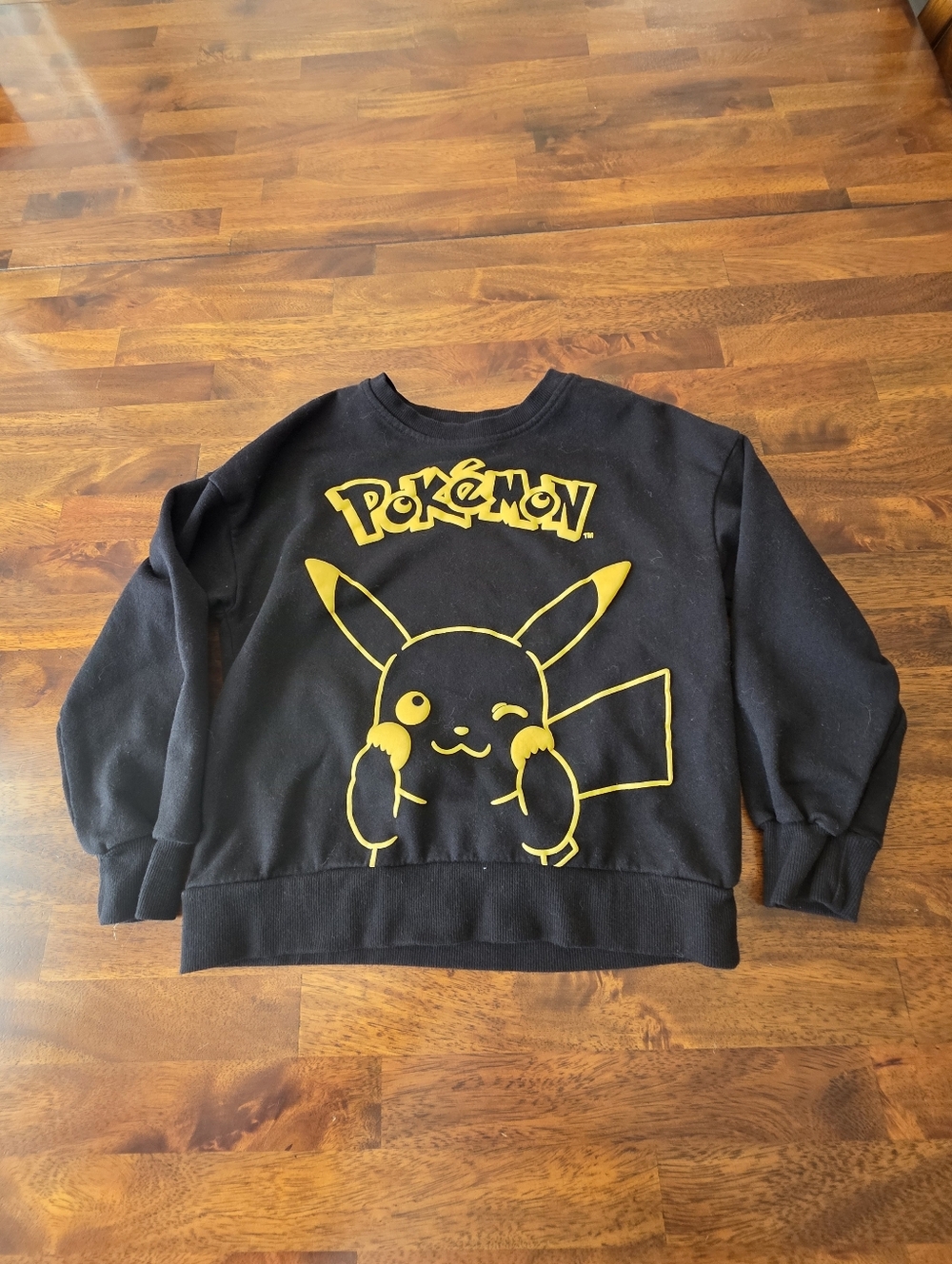 Pokémon Black Sweatshirt with Yellow Pikachu Graphic Kids 7-8  Sku 91